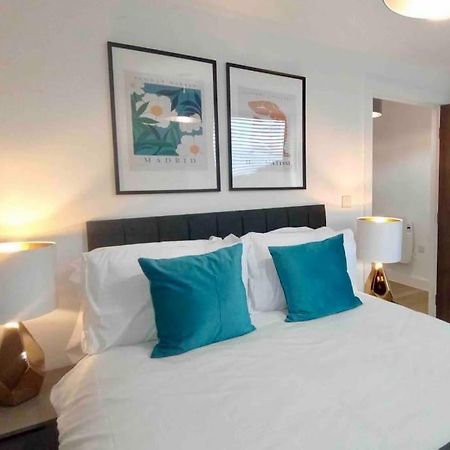 Luxury 2 Bed 2 Bath Flat Near Old Trafford Apartment Manchester Exterior photo