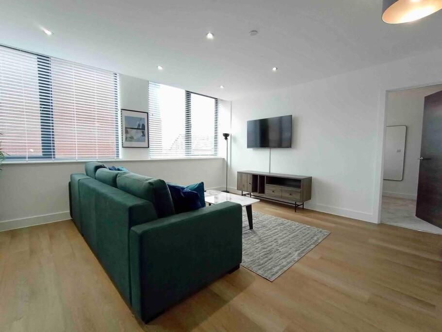 Luxury 2 Bed 2 Bath Flat Near Old Trafford Apartment Manchester Exterior photo