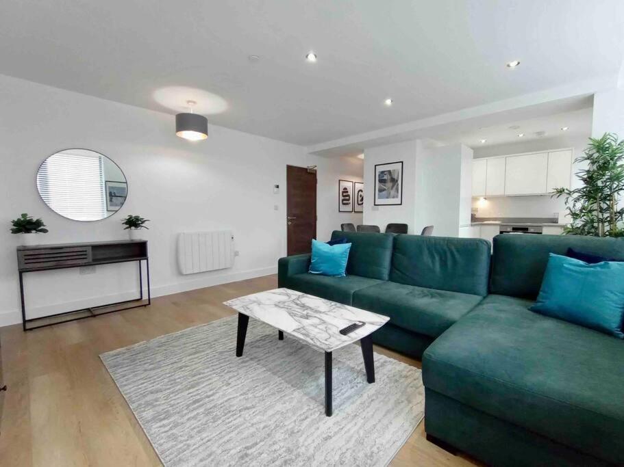 Luxury 2 Bed 2 Bath Flat Near Old Trafford Apartment Manchester Exterior photo
